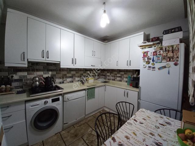 Bornova, İzmir içerisinde satılık mülk