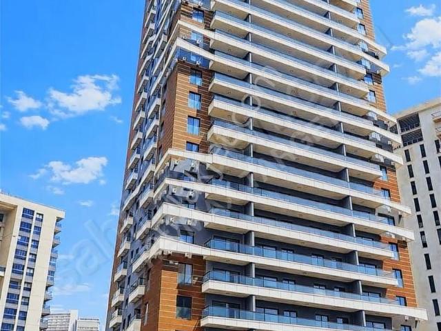 Bornova, İzmir içerisinde satılık mülk