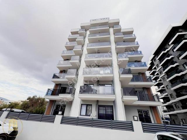 Bornova, İzmir içerisinde satılık mülk