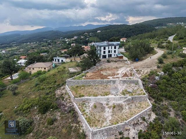 Yakaköy Mahallesi, Bornova içerisinde satılık mülk