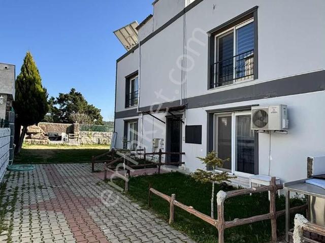 Bornova, İzmir içerisinde kiralık Villa