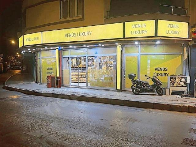 Bornova, İzmir içerisinde satılık mülk