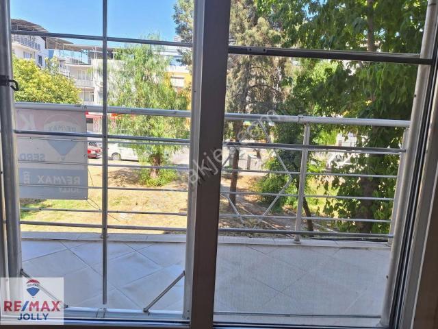 Bornova, İzmir içerisinde kiralık mülk