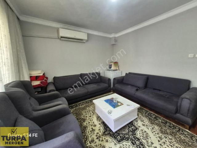 Bornova, İzmir içerisinde satılık mülk