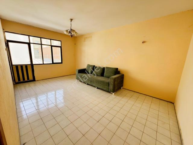 Bornova, İzmir içerisinde kiralık mülk