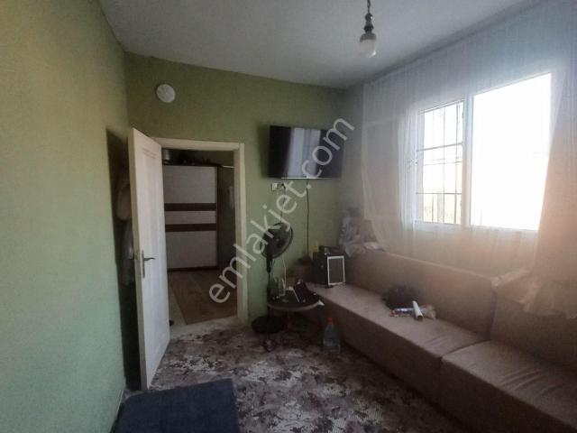 Bornova, İzmir içerisinde satılık mülk