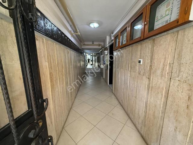 Özkanlar, Bornova içerisinde kiralık mülk