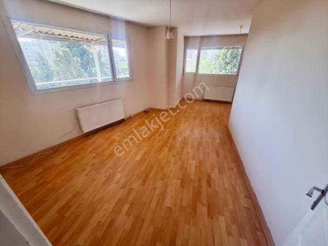 Erzene Mahallesi, Bornova içerisinde kiralık mülk