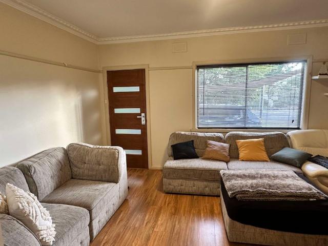 Room for rent in Camerons Creek, Victoria