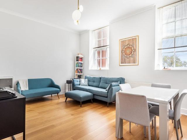 Apartment for rent in London Borough of Hounslow, Spring Grove