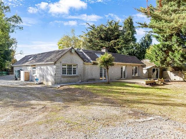 Bungalow for sale in Ashbourne