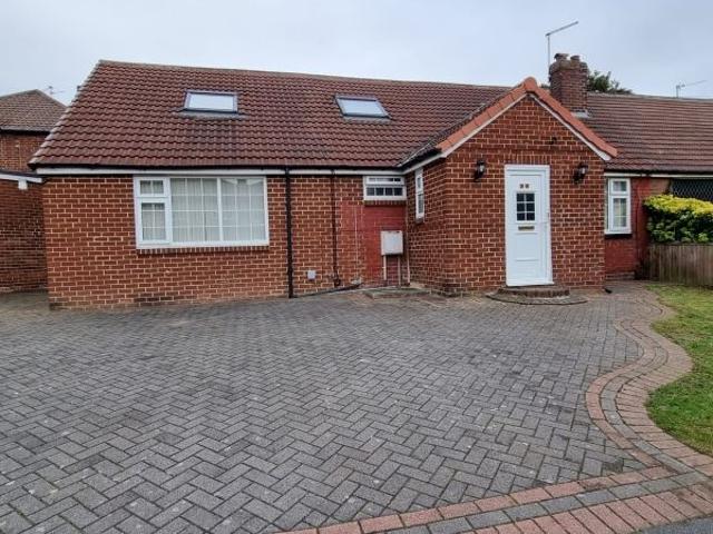 Room for rent in Gledhow, Leeds