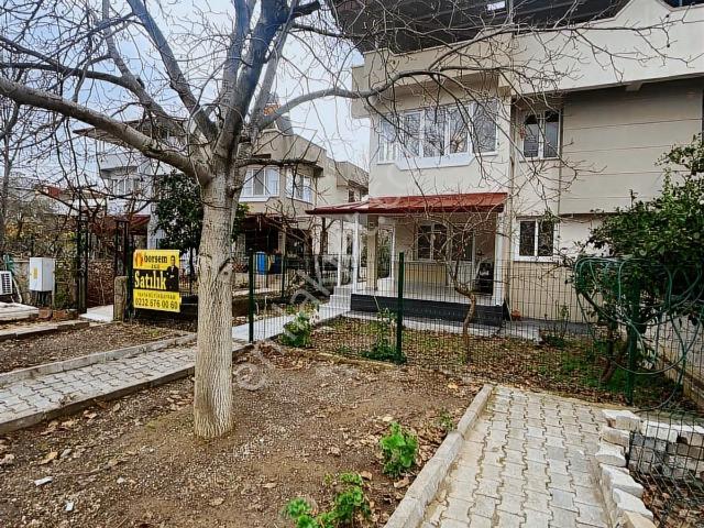 Dikili, İzmir içerisinde kiralık Villa
