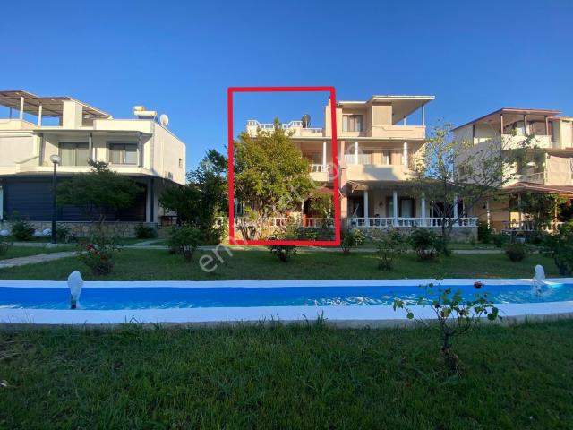 Dikili, İzmir içerisinde satılık Villa