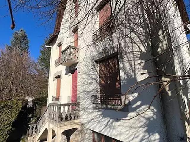 Maison vente à Ussel, Bort-les-orgues