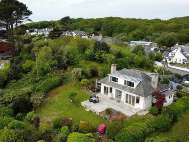 House for sale in Porthmadog, Wales