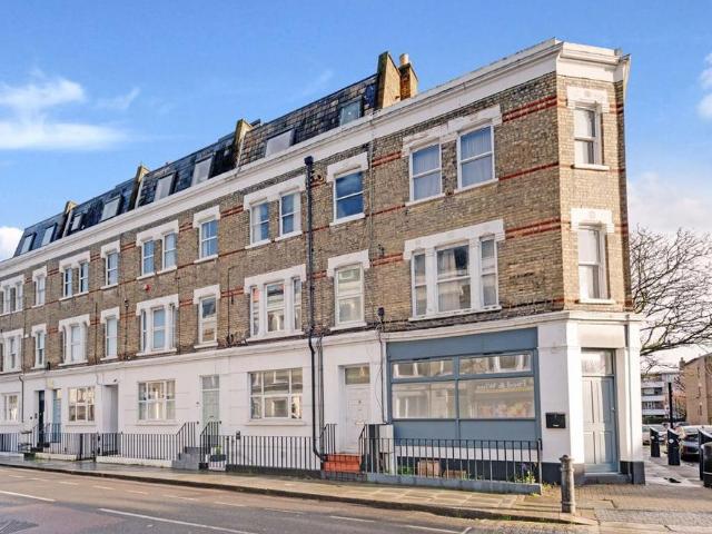 Apartment for rent in London Borough of Hammersmith and Fulham, Greater London