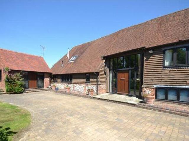 House for sale in Littlecote, West Sussex