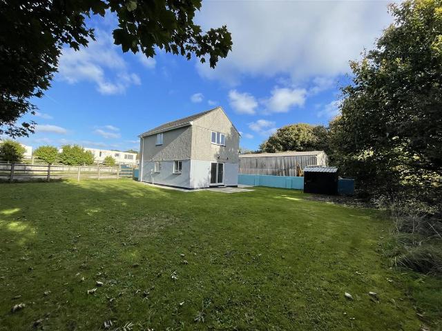 House for rent in Leedstown, Cornwall