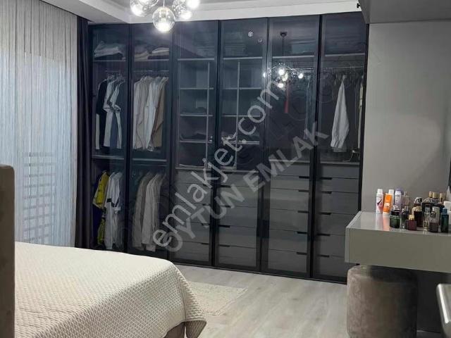 Küçükçekmece, İstanbul içerisinde satılık mülk