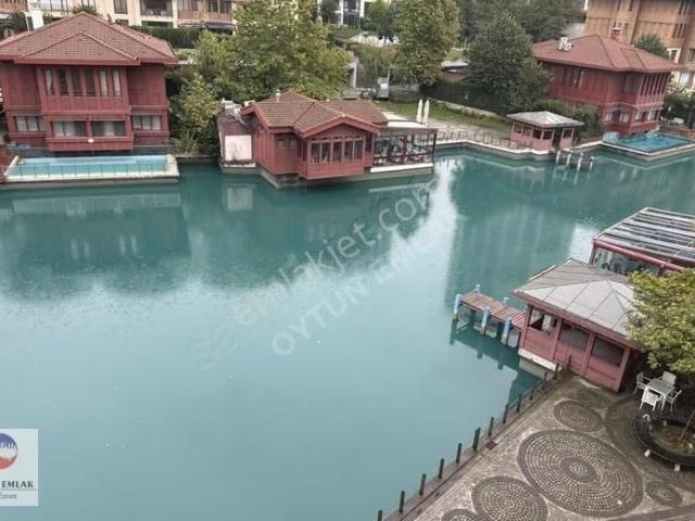 Küçükçekmece, İstanbul içerisinde satılık mülk