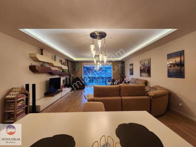 Küçükçekmece, İstanbul içerisinde satılık mülk