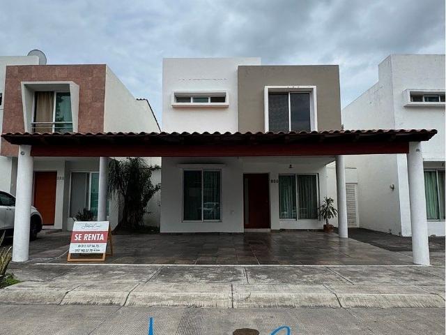 Casa en renta en Villa De Alvarez, Colima