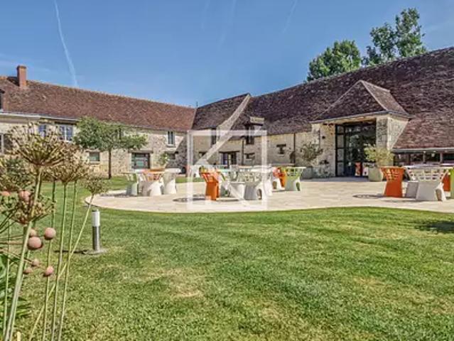 Maison vente à Loches, Bossée