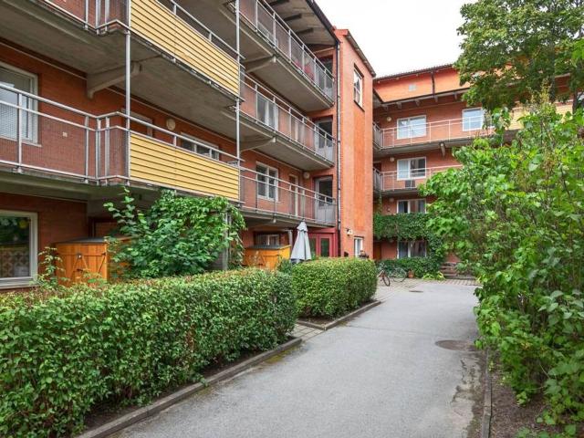 Bostadsrätt till salu i Älvsjö, Botkyrka