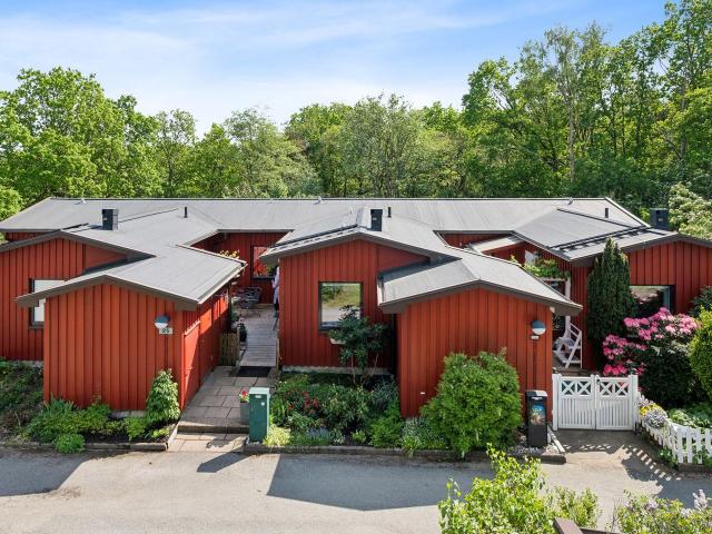Bostadsrätt till salu i Angered, Göteborg