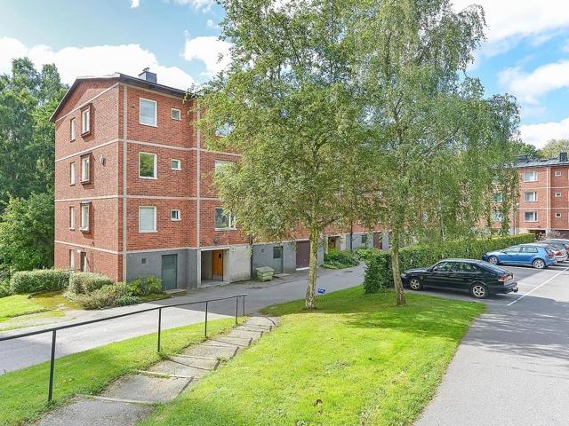 Bostadsrätt till salu i Botkyrka, Stockholm