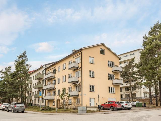 Bostadsrätt till salu i Botkyrka, Stockholm