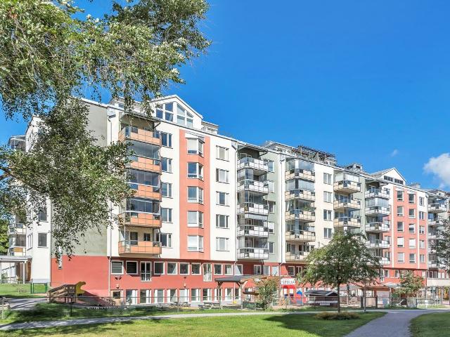 Bostadsrätt till salu i Botkyrka, Stockholm