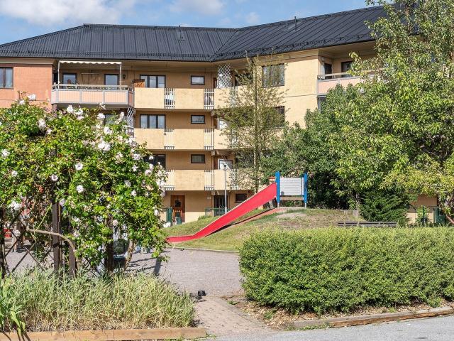 Bostadsrätt till salu i Botkyrka, Stockholm