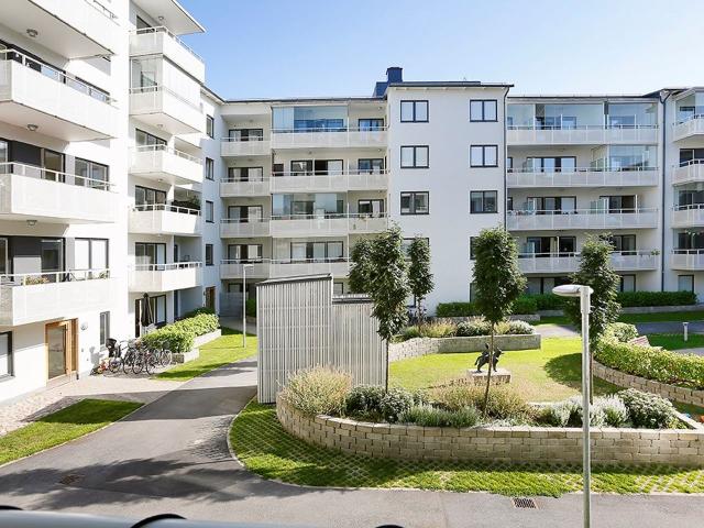 Bostadsrätt till salu i Botkyrka, Stockholm