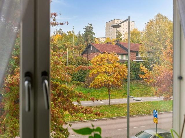Bostadsrätt till salu i Farsta stadsdelsområde, Stockholm