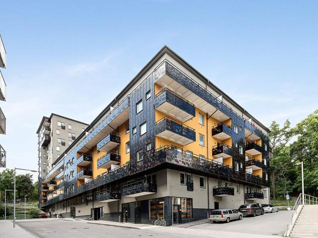 Bostadsrätt till salu i Botkyrka, Stockholm