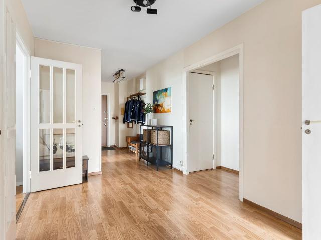 Bostadsrätt till salu i Hässelby-Vällingby, Stockholm