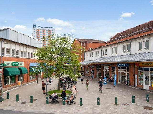 Bostadsrätt till salu i Huddinge, Stockholm