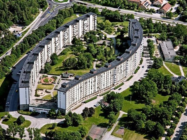Bostadsrätt till salu i Tånglöt, Järfälla kommun