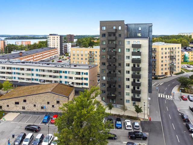 Bostadsrätt till salu i Kallhäll, Stockholm
