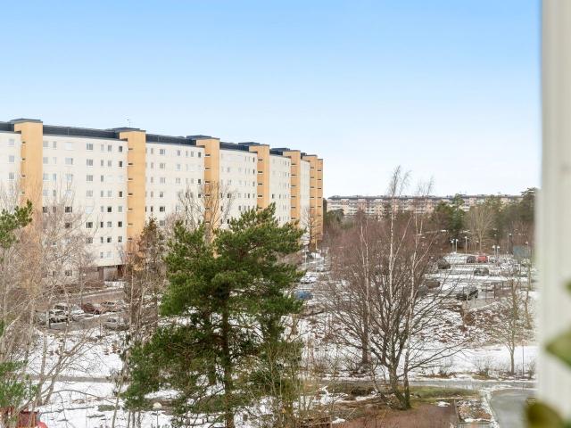 Bostadsrätt till salu i Kallhäll, Stockholm