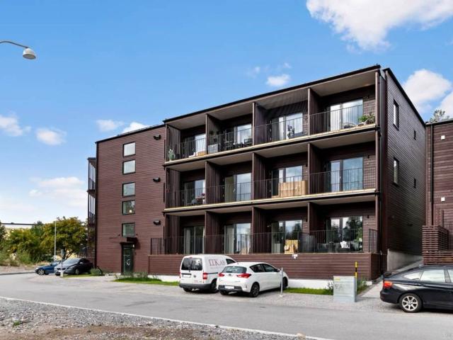 Bostadsrätt till salu i Veddesta, Järfälla kommun