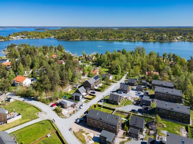 Bostadsrätt till salu i Svinninge, Stockholm