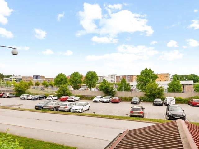 Bostadsrätt till salu i Botkyrka, Stockholm
