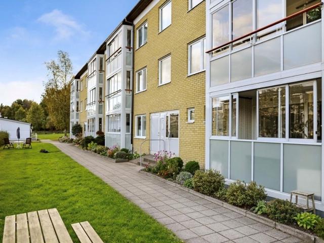 Bostadsrätt till salu i Lindome, Västra Götaland