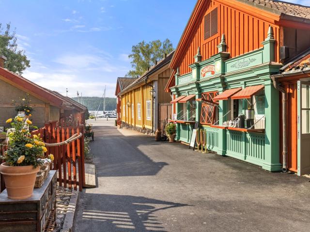 Bostadsrätt till salu i Södermanland