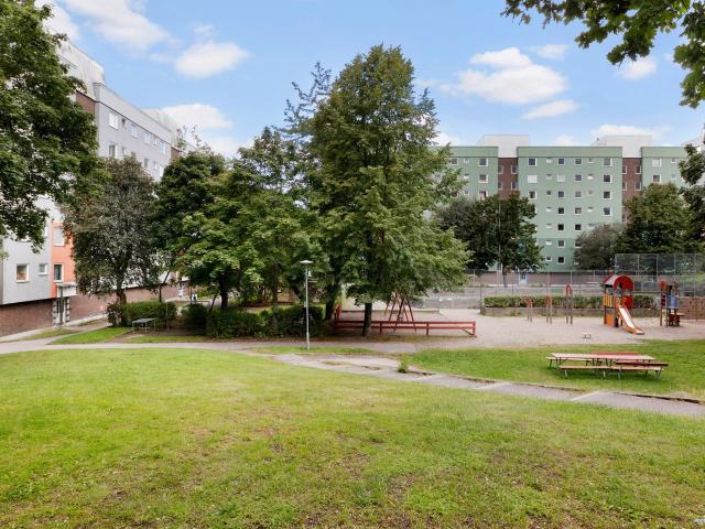 Bostadsrätt till salu i Brunna, Stockholms län