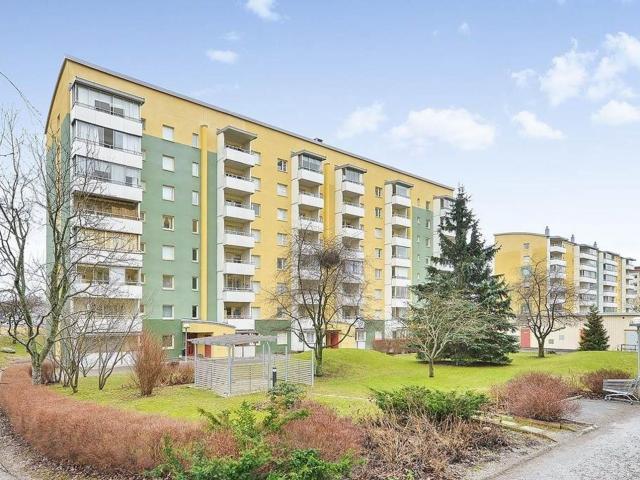 Bostadsrätt till salu i Brunna, Stockholms län