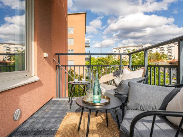 Bostadsrätt till salu i Skärholmen, Botkyrka